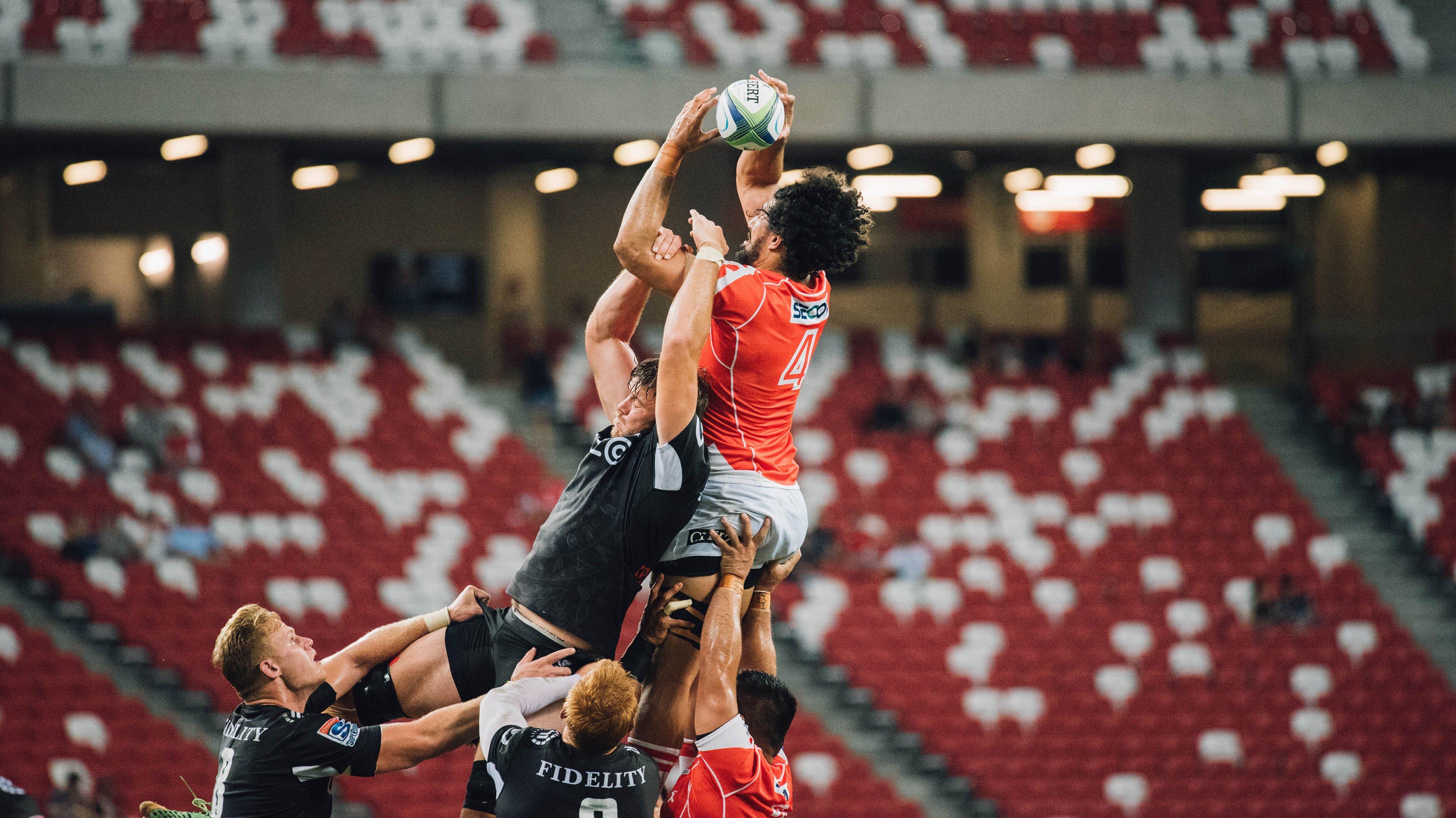 蒋叶非,最难忘首次执裁国际比赛 历经挫折才能收获成长