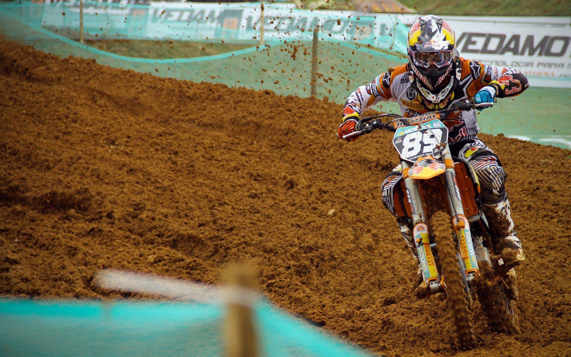 英超惊天逆转,理查利松两球被吹,阿森纳补时惨遭绝杀