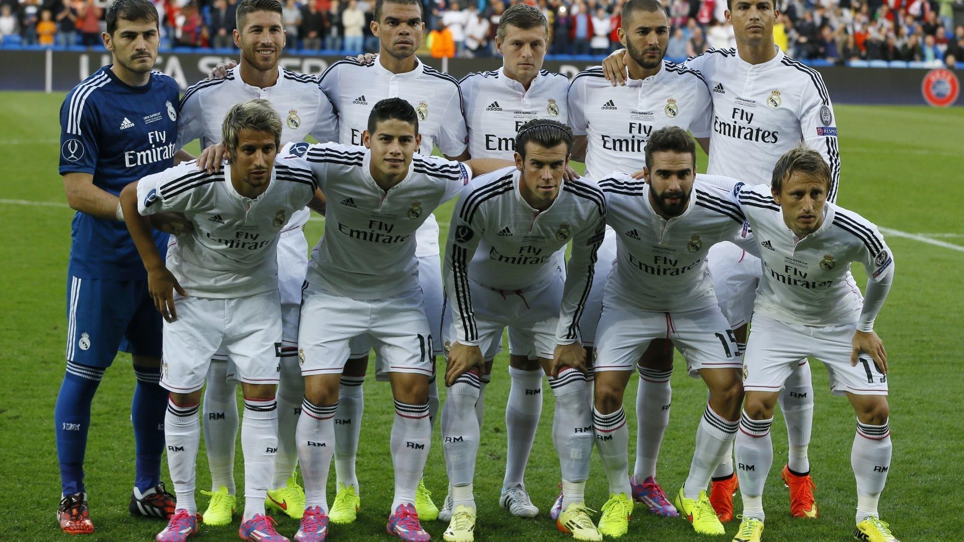 登贝莱替补建功冲金球!巴黎取胜却无心庆祝?